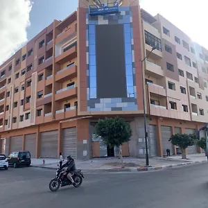 https://appartement-nour-5-marrakech-centre-gueliz-avec-piscine.marrakeshhotelsmorocco.com