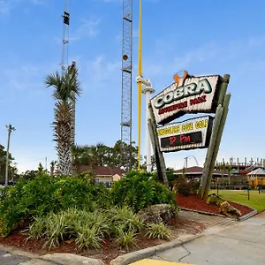 https://sterling-breeze-1702-by-book-that-condo.panamacity-beachhotels.com