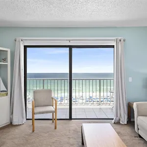 https://the-summit-613.panamacity-beachhotels.com